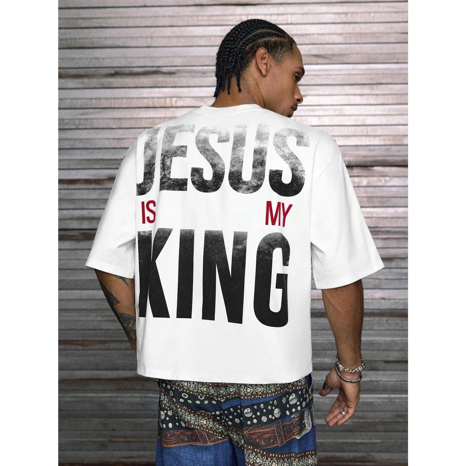 Bold Faith: "Jesus Is My King" Oversized Streetwear Tee