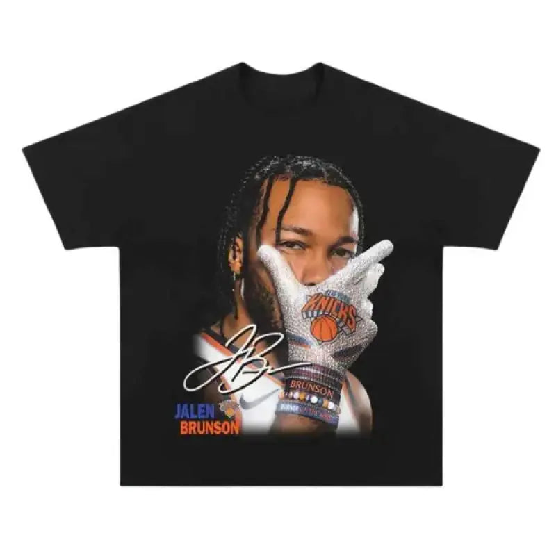 Vintage New York Hoops Graphic T-Shirt for Basketball Fans and Streetwear