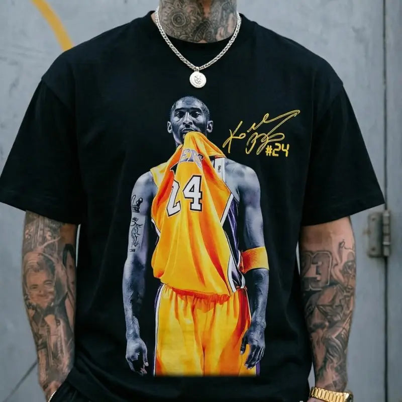 Retro Basketball Legend Tribute Graphic Tee for Streetwear Fans and Gym Outfits